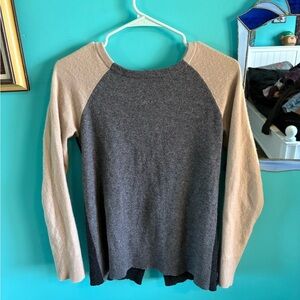 2000’s Neiman Marcus Cashmere Collection Sweater